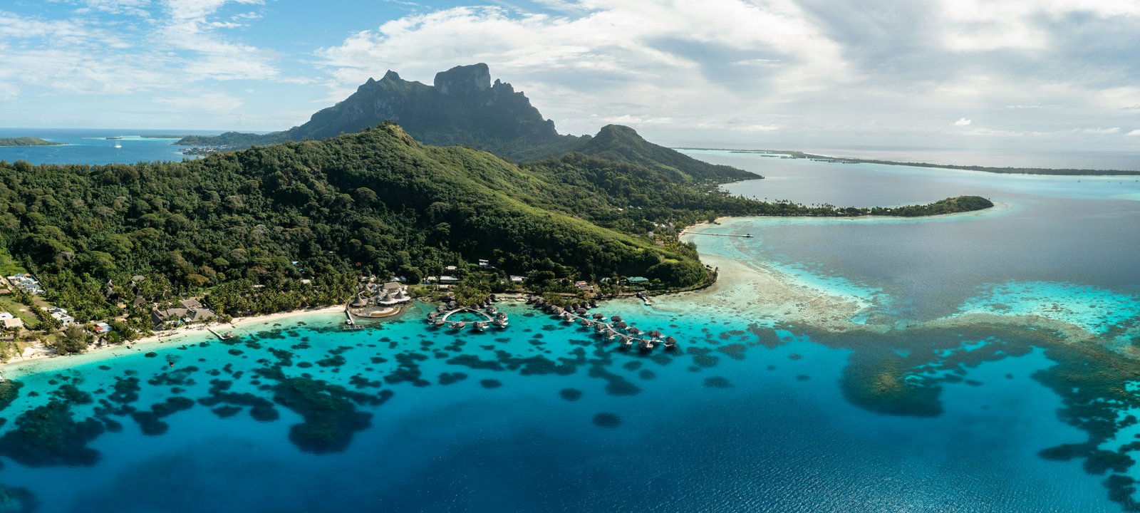 South Pacific cruise destination hero image